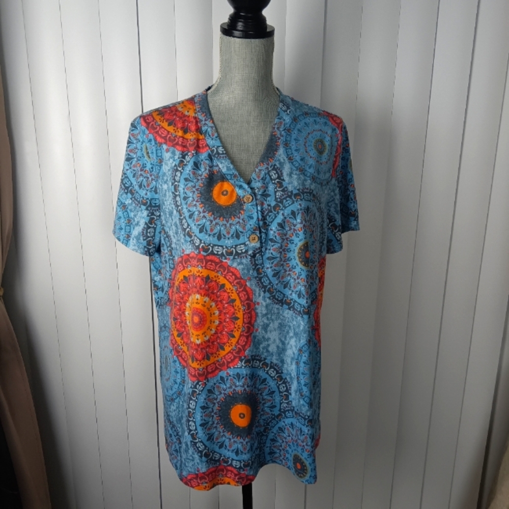 Bishuige Womens Tunic Blouse.